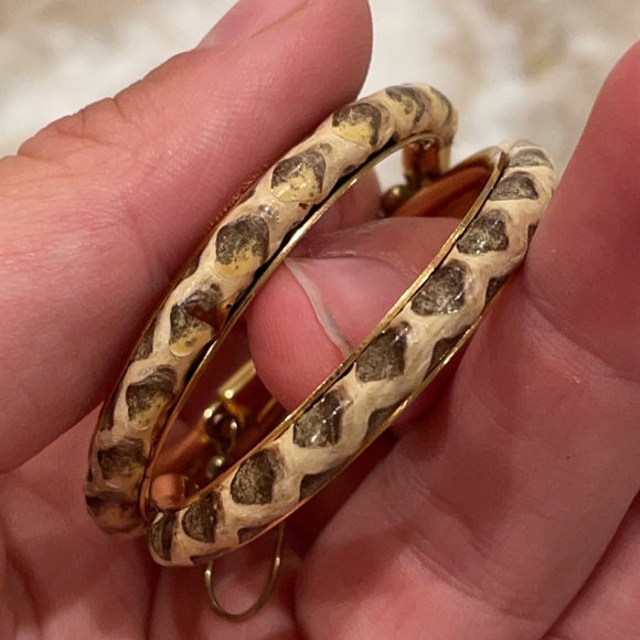 Genuine Snake-skin Earrings - Picture 3 of 5